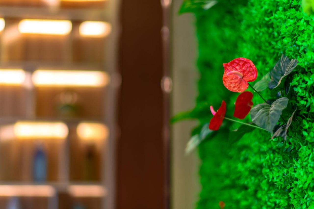 Ramada Encore By Wyndham Guangzhou Panyu Eksteriør bilde